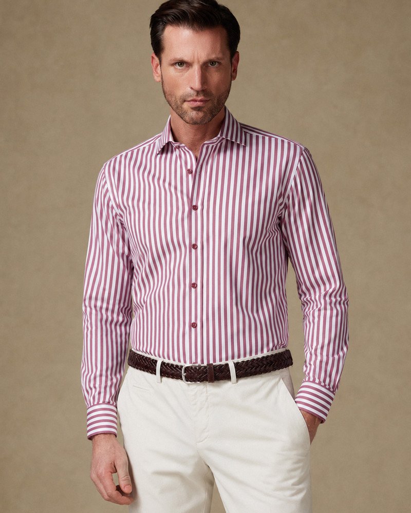 Chemise Blanche à larges rayures verticales bordeaux – Coupe Regular Fit
